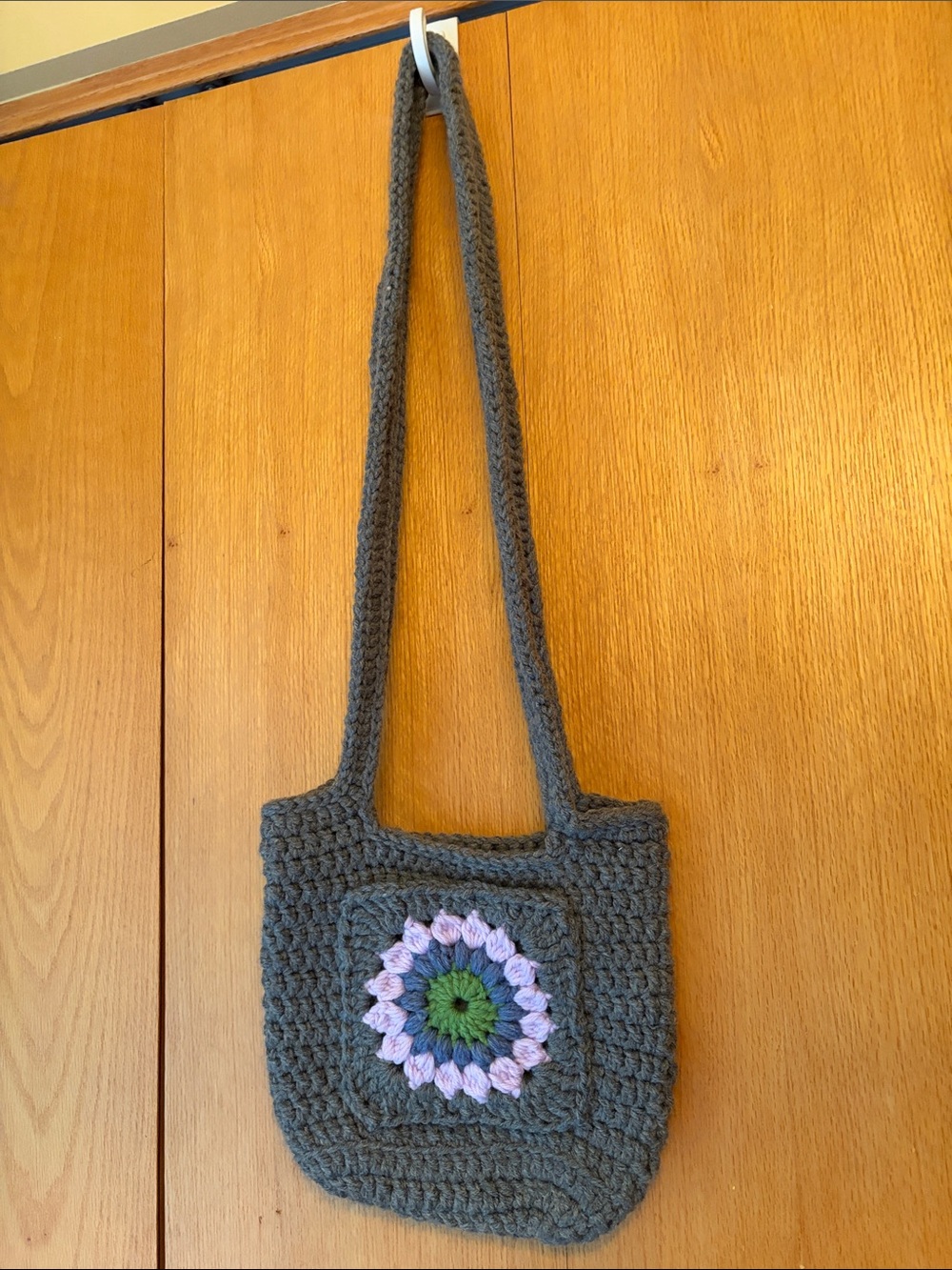 Hand Made Crochet Purse sunburst flower with front pocket